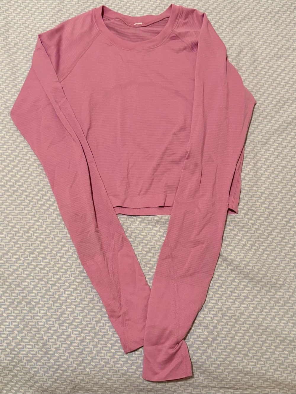 Swiftly Tech Cropped Long Sleeve